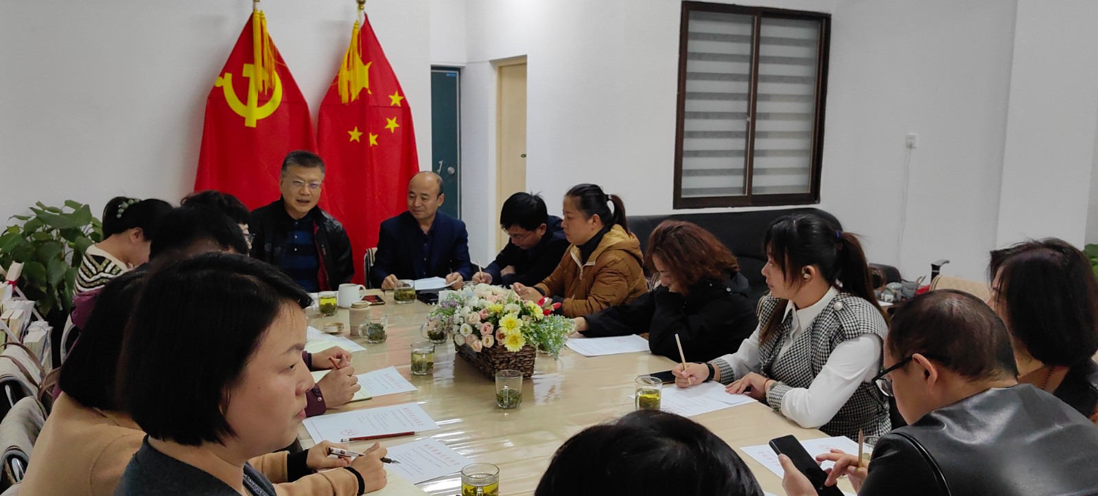 陕西省旅行社协会顺利召开工作会议暨第一届第十次理事会