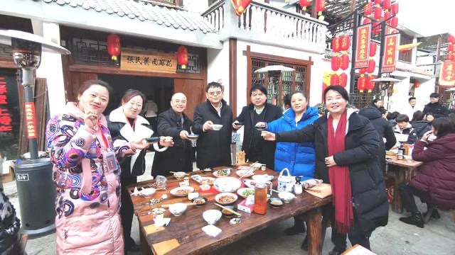 陕西省旅行社协会受邀参加石泉第十届汉水庖汤会文化旅游活动开幕