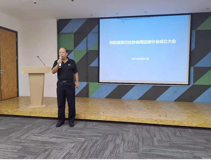 黄满仓.png